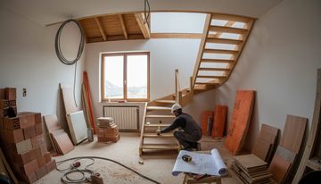 Hauteur de marche d'escalier : normes, calcul et formule